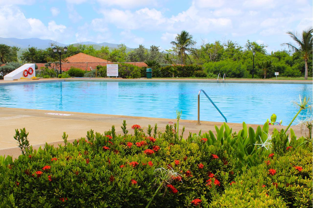 Hesperia Isla Margarita Hotel Pedro Gonzalez Bagian luar foto